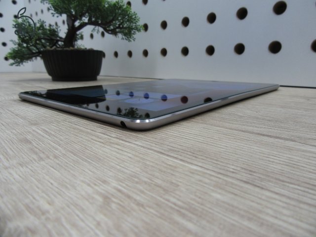 Apple iPad Air 2 - Space Gray - Használt, szép állapot