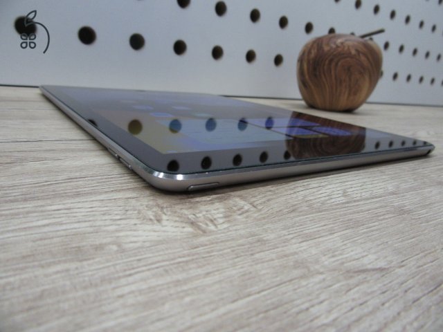 Apple iPad Air 2 - Space Gray - Használt, szép állapot