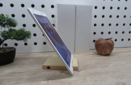  Apple iPad Air 2 - Silver - Használt, szép állapot 