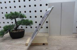  Apple iPad Air 2 - Silver - Használt, szép állapot 