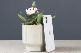 Használt Apple iPhone 12 64GB fehér B US-6132