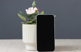 Használt Apple iPhone 12 64GB fehér B US-6132