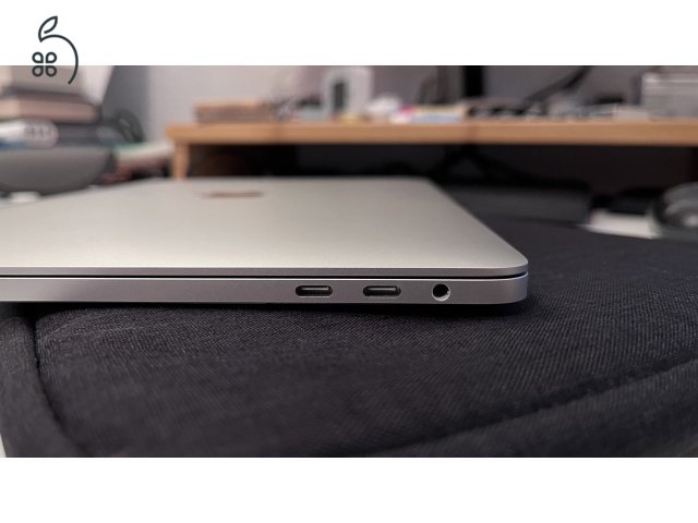 MacBook Pro (13 hüvelykes, 2019, négy Thunderbolt 3 port)