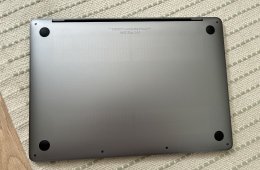 Apple Macbook Pro 13” 2017 128 GB Angol Billentyűzet