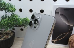 Apple 16 Pro Max - Natural Titanium - Új, kipróbált