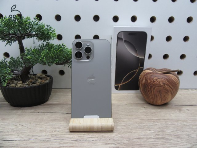 Apple 16 Pro Max - Natural Titanium - Új, kipróbált