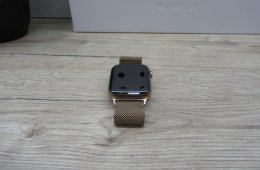 Apple Watch 5 Gold Stainless Steel - 44 mm - Használt, megkímélt
