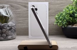 Hibátlan iPhone 13 Starlight 128GB 2 ÉV Garanciával Számlával