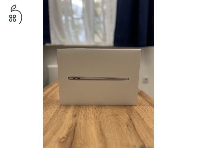 MacBook Air 2020 13” i3 256GB