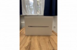 MacBook Air 2020 13” i3 256GB