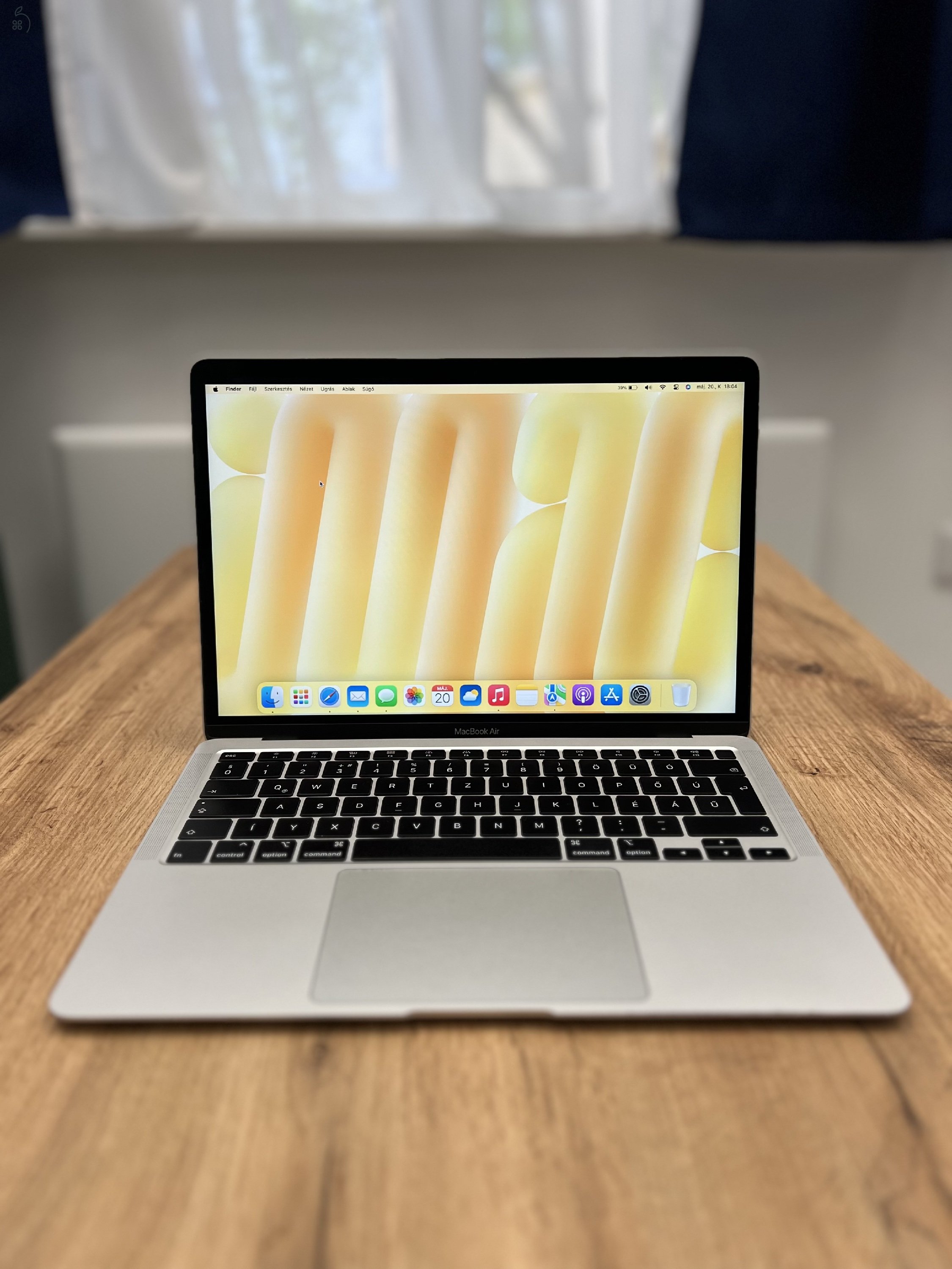 MacBook Air 2020 13” i3 256GB