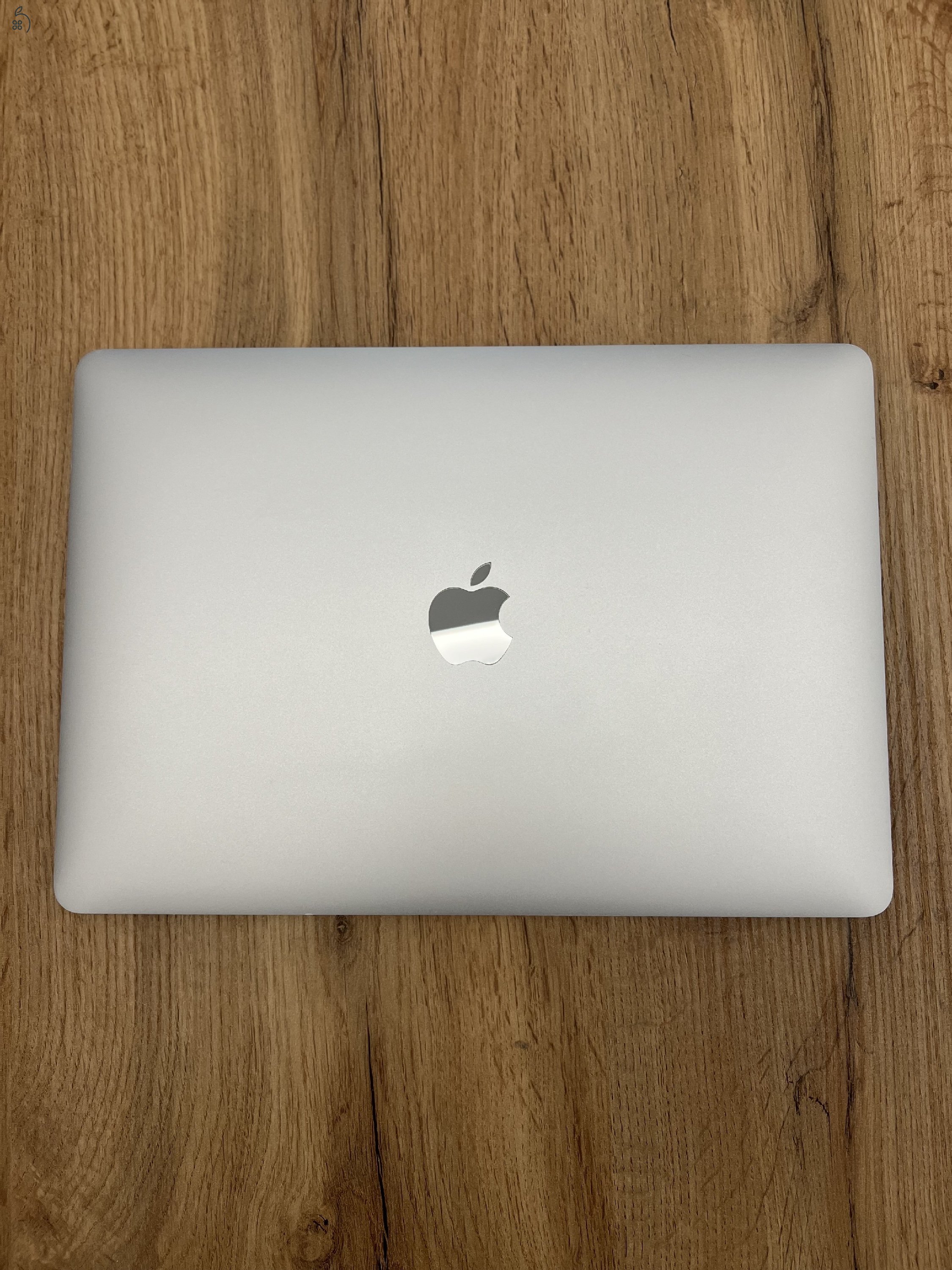 MacBook Air 2020 13” i3 256GB