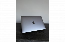MacBook Air 13