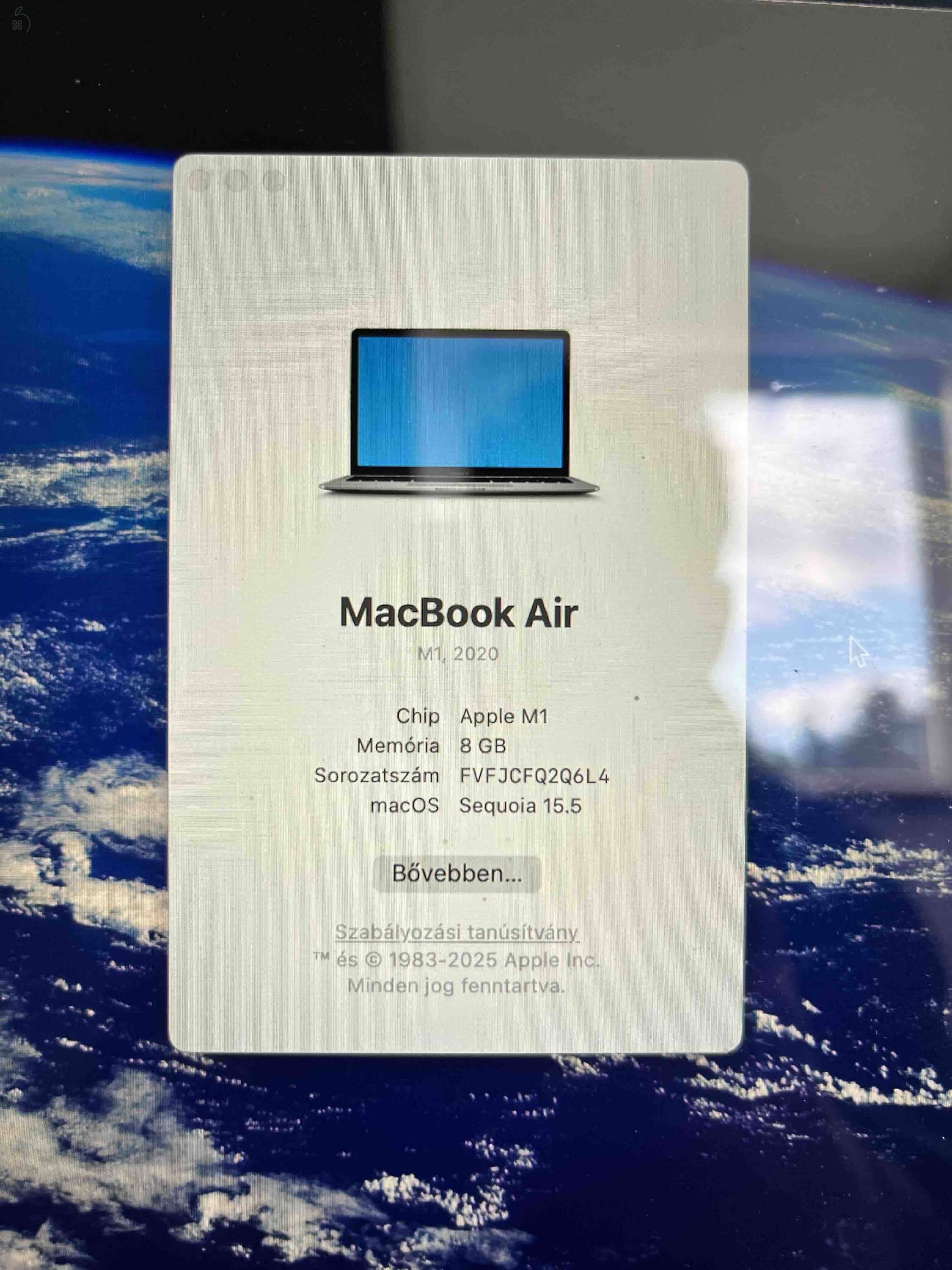 MacBook Air M1, 8 GB RAM, 250 GB tárhely