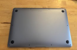 MacBook Air M1 / 8GB / 256GB (szép állapot)