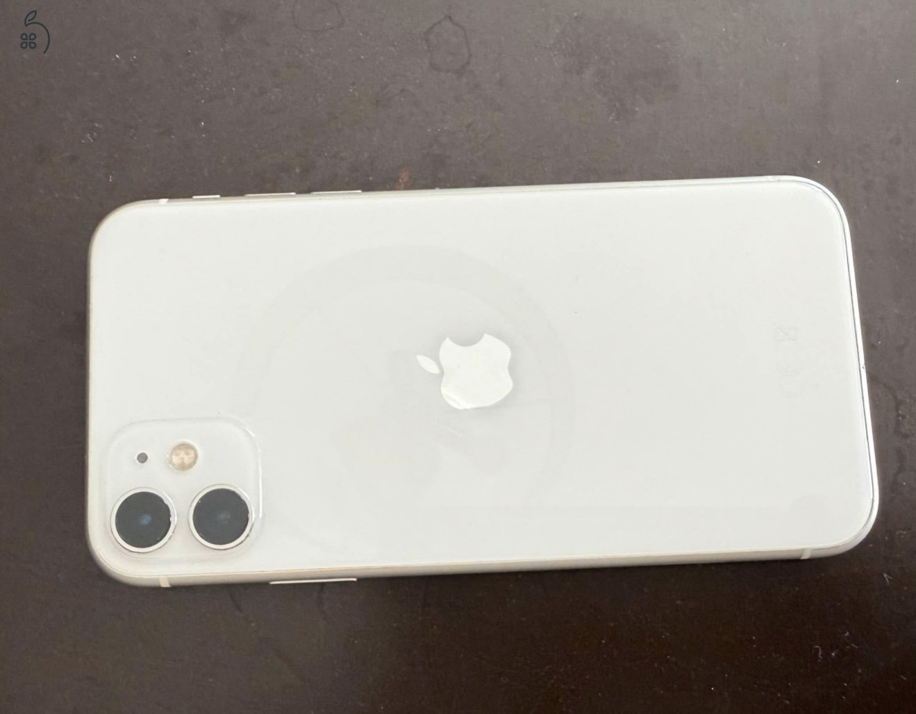 Eladó szép állapotú használt iPhone