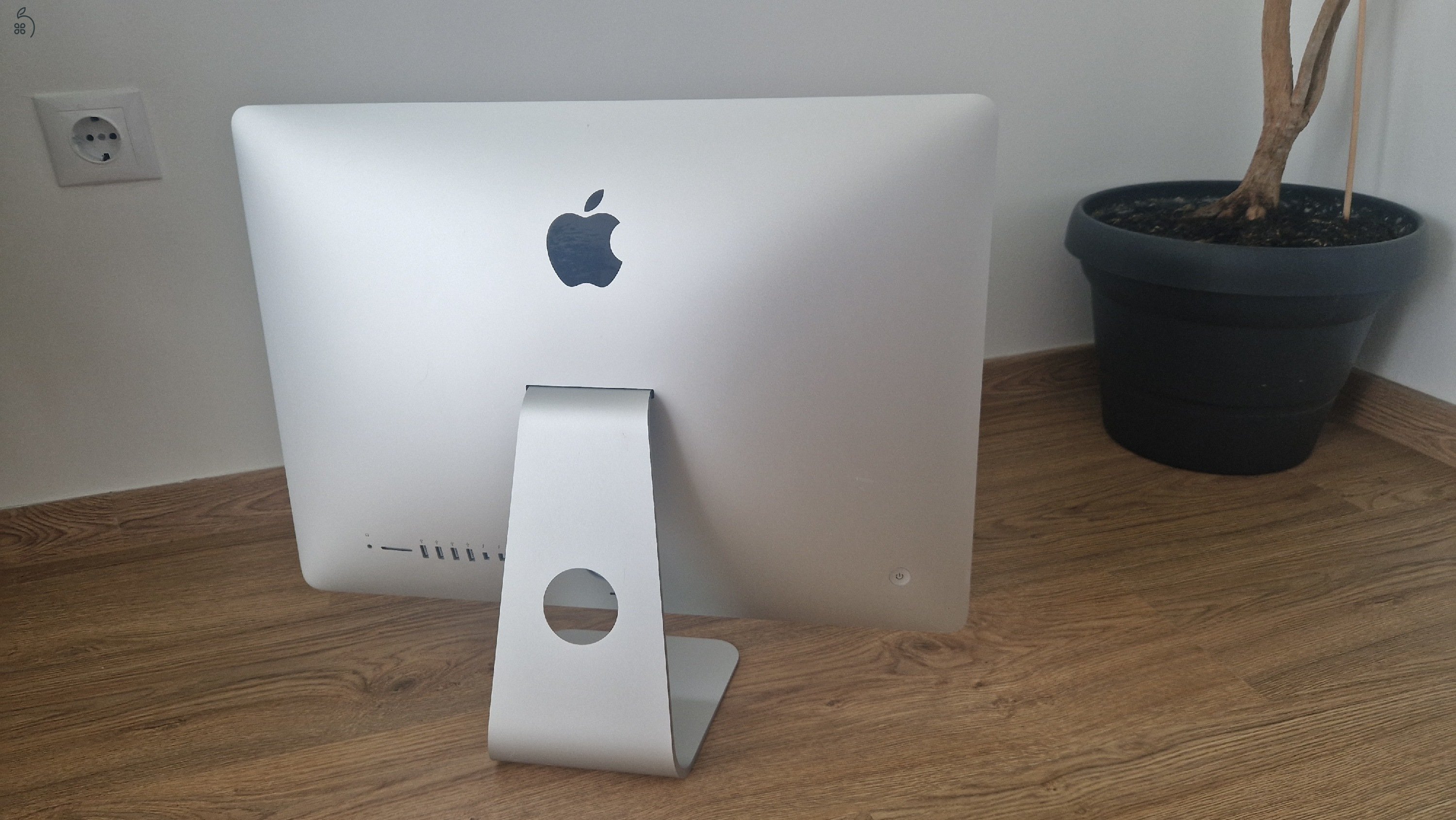 Apple iMac 21,5