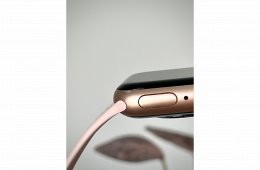 iPhone 12 Pro 128GB + Apple Watch Series 4 + kiegészítők