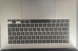 Apple MacBook Air 15,3