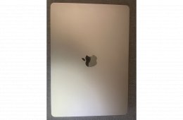 Apple MacBook Air 15,3