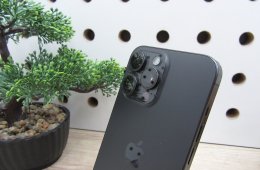 Apple iPhone 15 Pro Max - Black Titanium - Használt, karcmentes