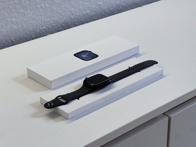 Hibátlan Apple Watch S9 Midnight 45MM 2 ÉV Garanciával Számlával Aksi 100%