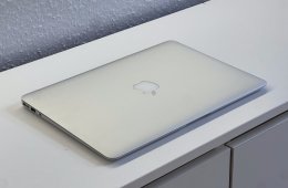Hibátlan MacBook Air 2017 13 128GB 2 ÉV Garanciával Számlával Aksi 100%