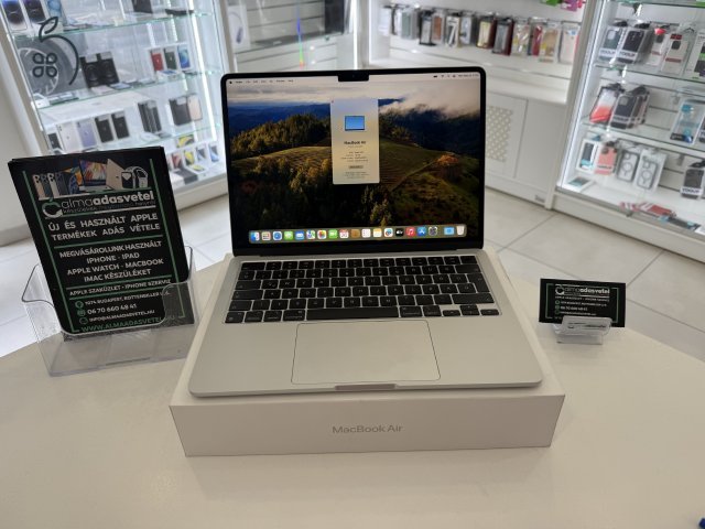 MacBook Air M3 Újszerű/16GB/512ssd/2025.10.09.Apple gar./Akku 100%/p4271