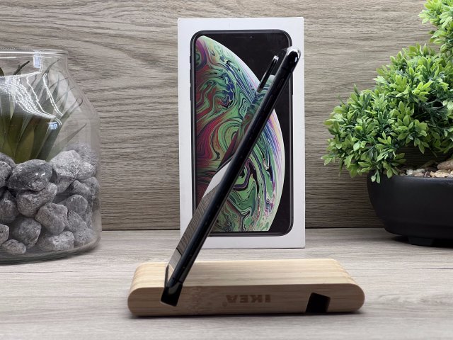 iPhone XS Max Space Gray 64GB 2 ÉV Garanciával Számlával Aksi 100%