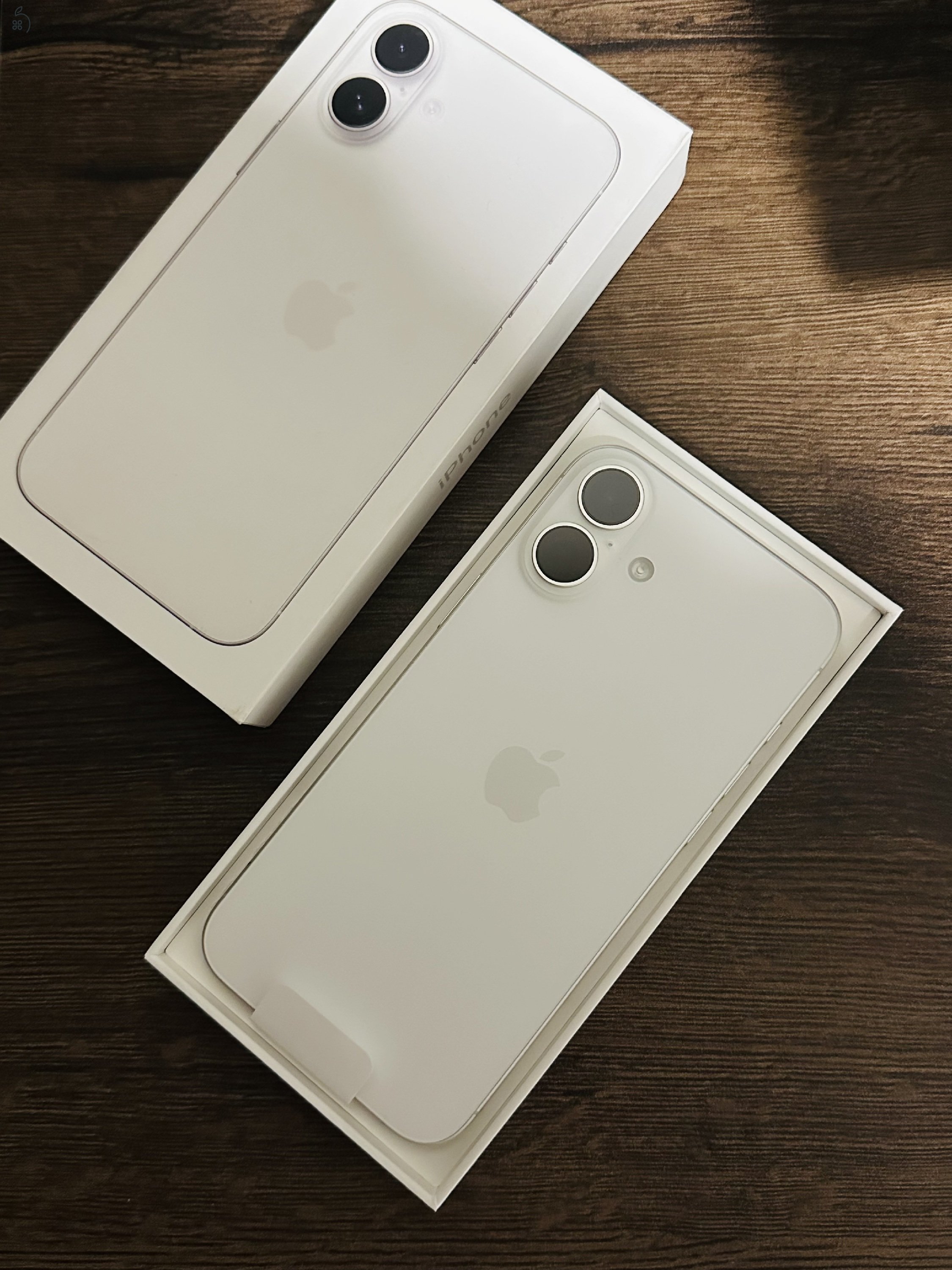 Vadonatúj iPhone 16 PLUS 128GB fehér KÁRTYAFÜGGETLEN! 