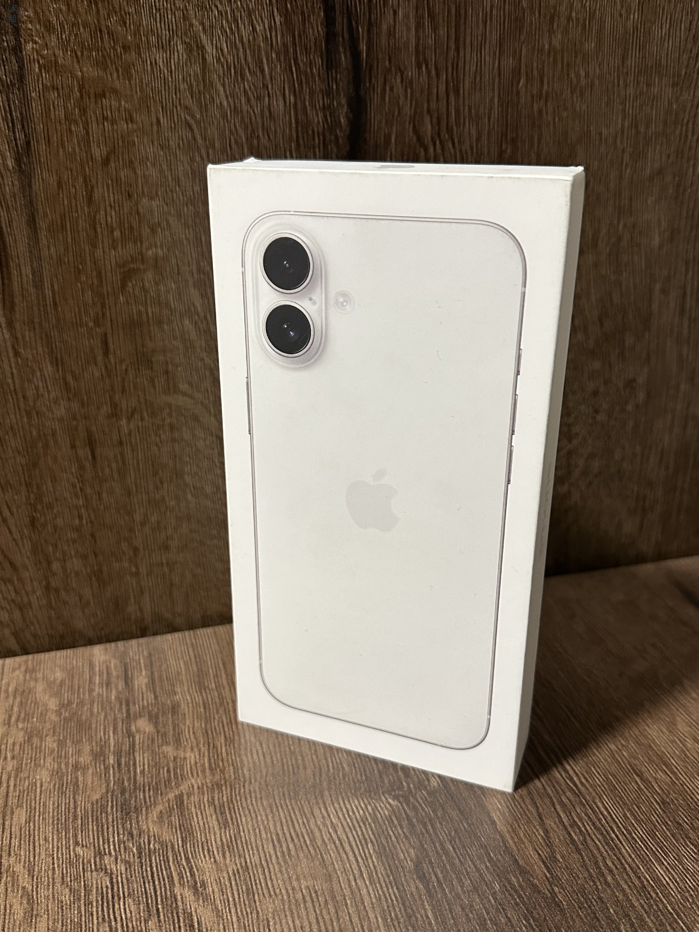 Vadonatúj iPhone 16 PLUS 128GB fehér KÁRTYAFÜGGETLEN! 