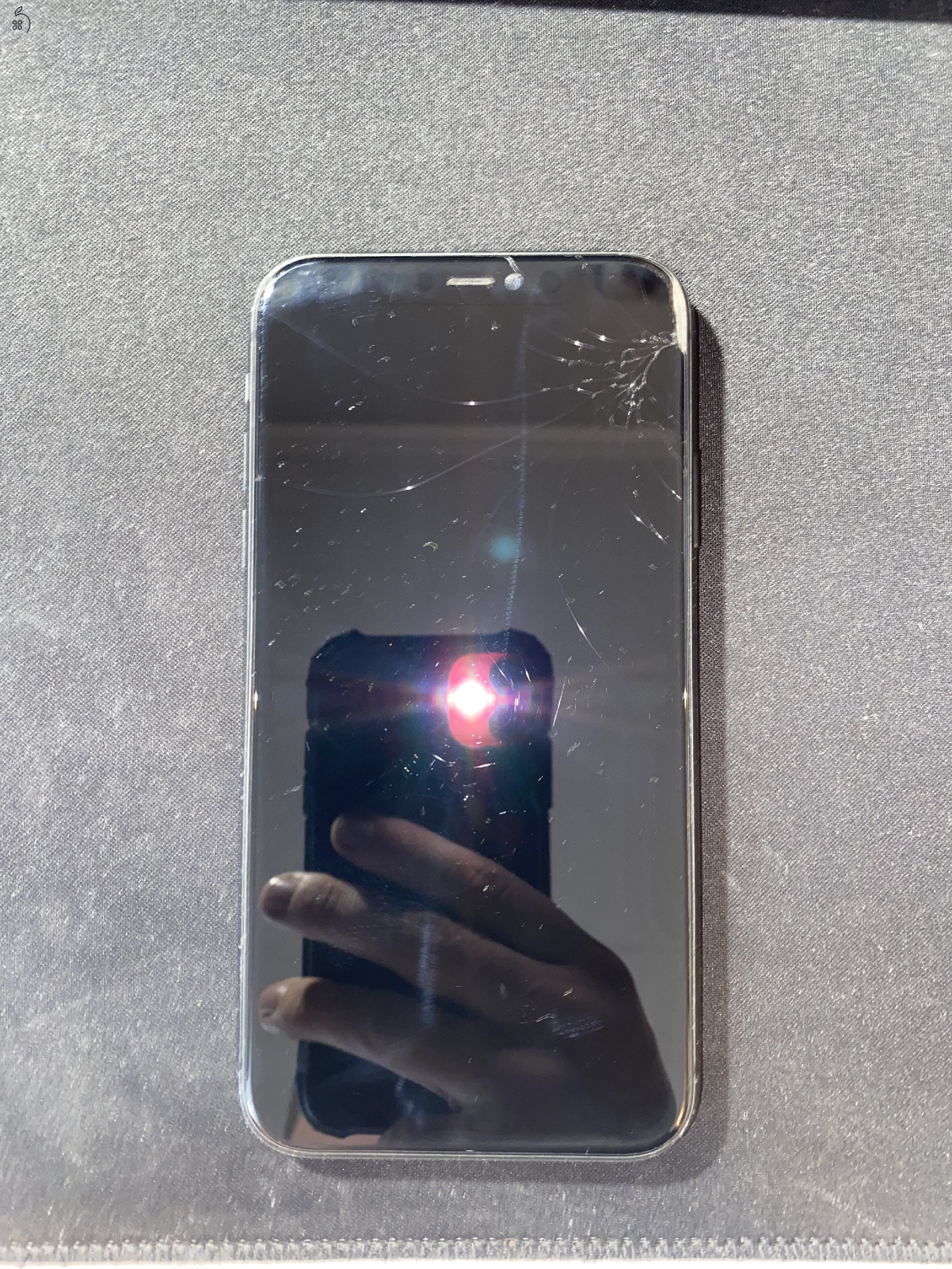 Iphone 11 64 gb független