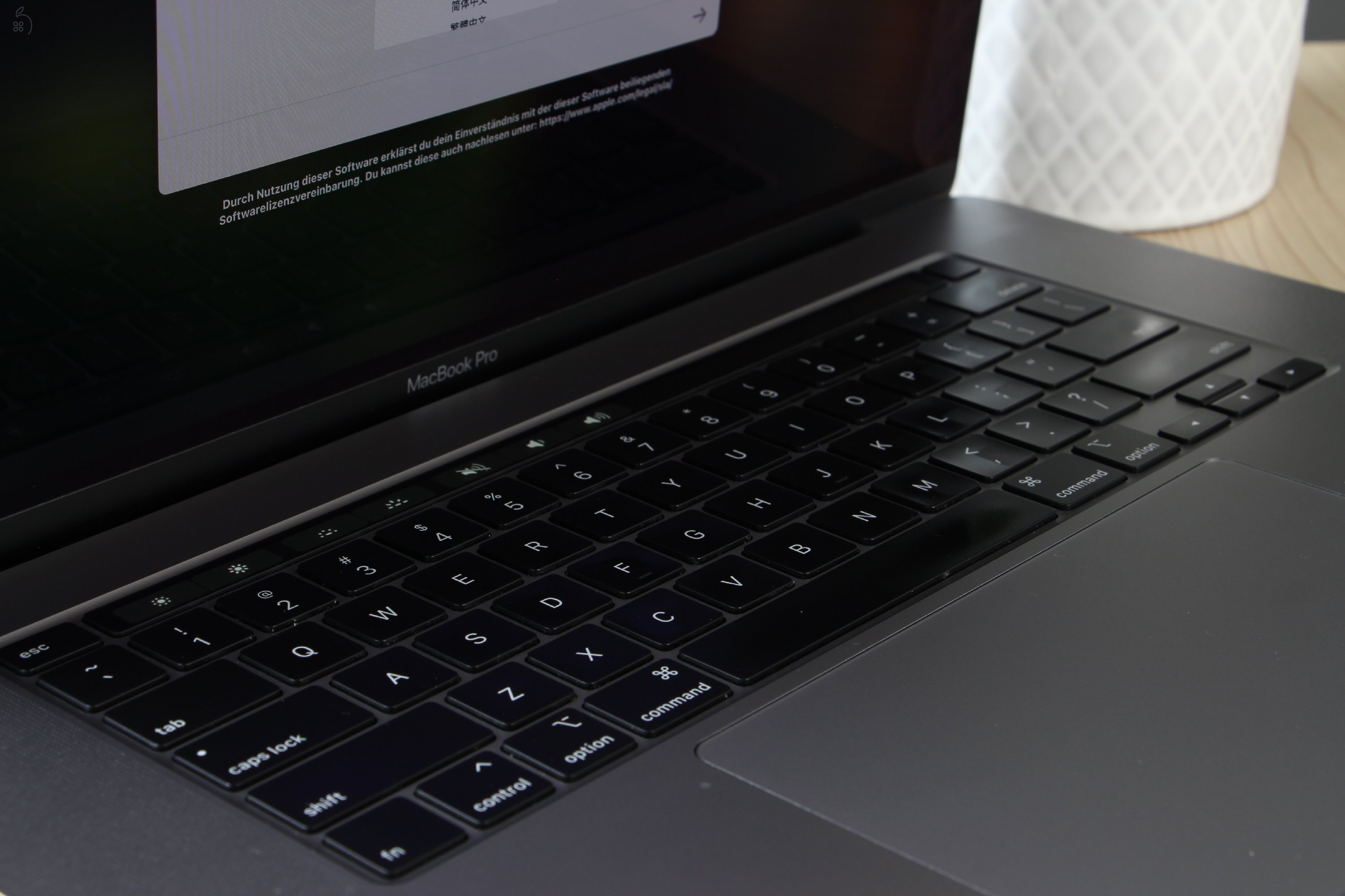 Apple Macbook Pro 16