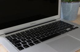 Apple Macbook Air 13