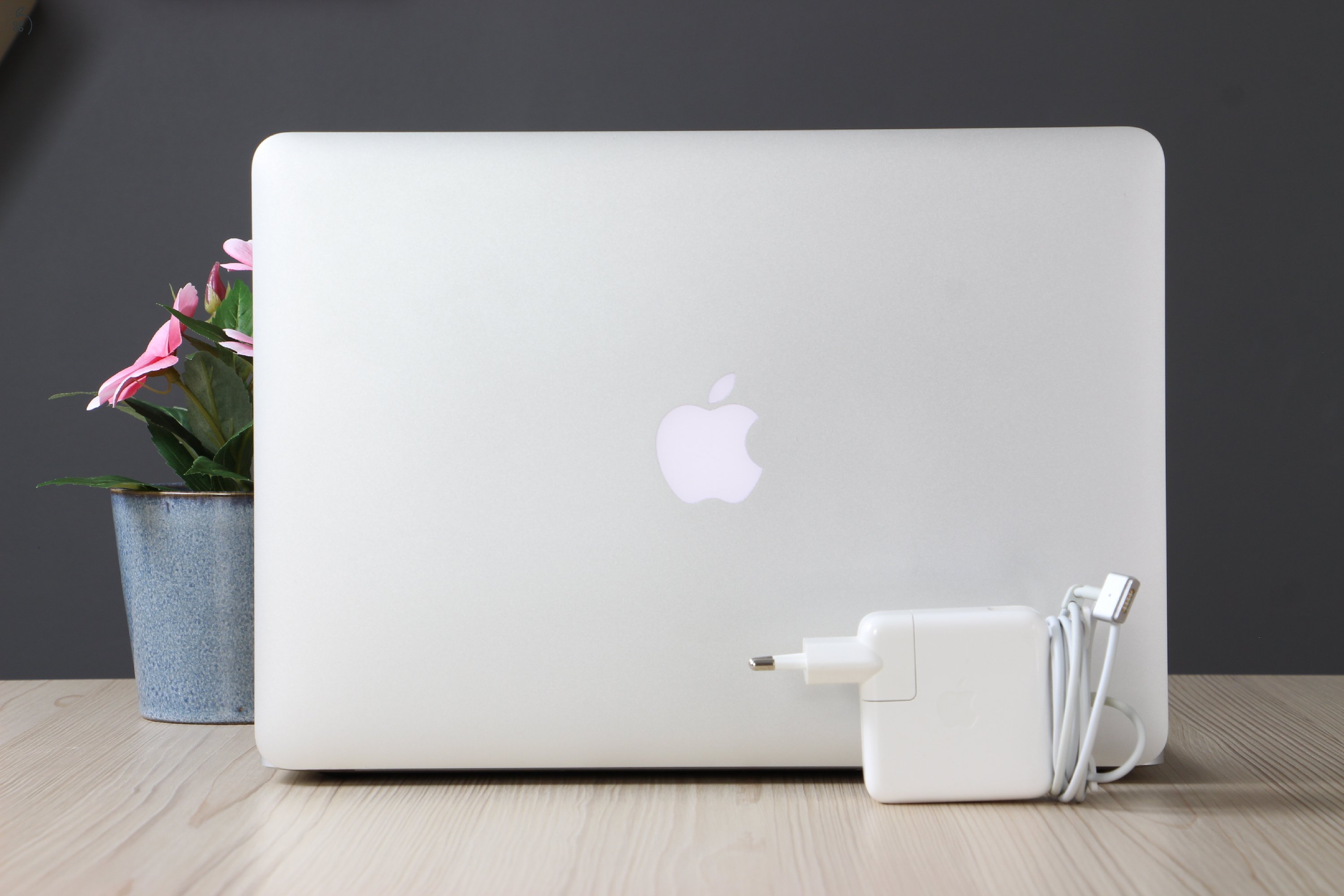 Apple Macbook Air 13