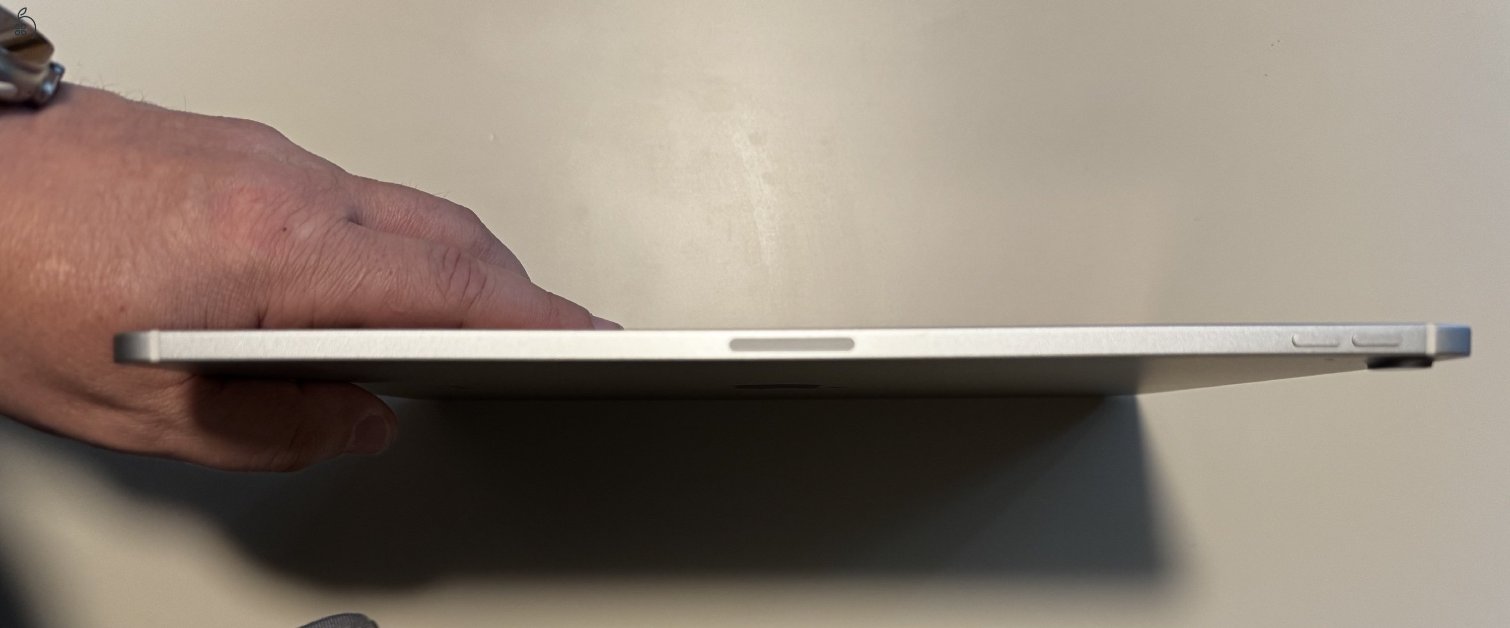iPad Air 13” (Wi-Fi + Cellular) 128 GB + Pencil + tok – Garanciás!