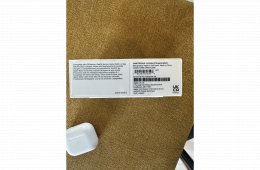 AirPods with MagSafe Charging Case (3rd gen.)