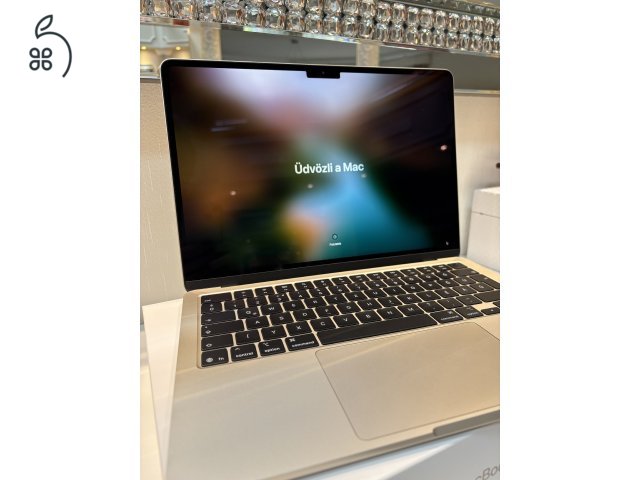 M4 MacBook Air 13” 2025 starlight