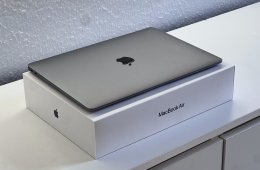 MacBook Air 2020 13 M1 256GB 2 ÉV Garanciával Számlával