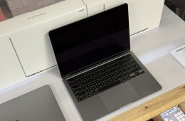 Újszerű MacBook Air M2 16/256 ÁFÁS!