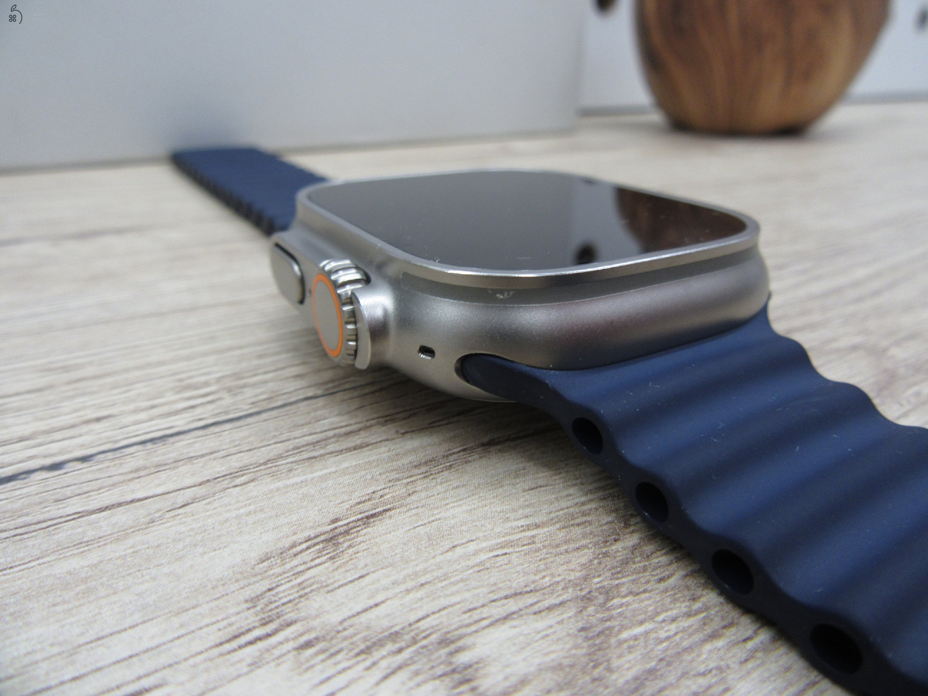 Apple Watch Ultra 2 - 49 mm - Használt, karcmentes - 2 év garancia
