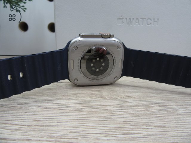 Apple Watch Ultra 2 - 49 mm - Használt, karcmentes - 2 év garancia