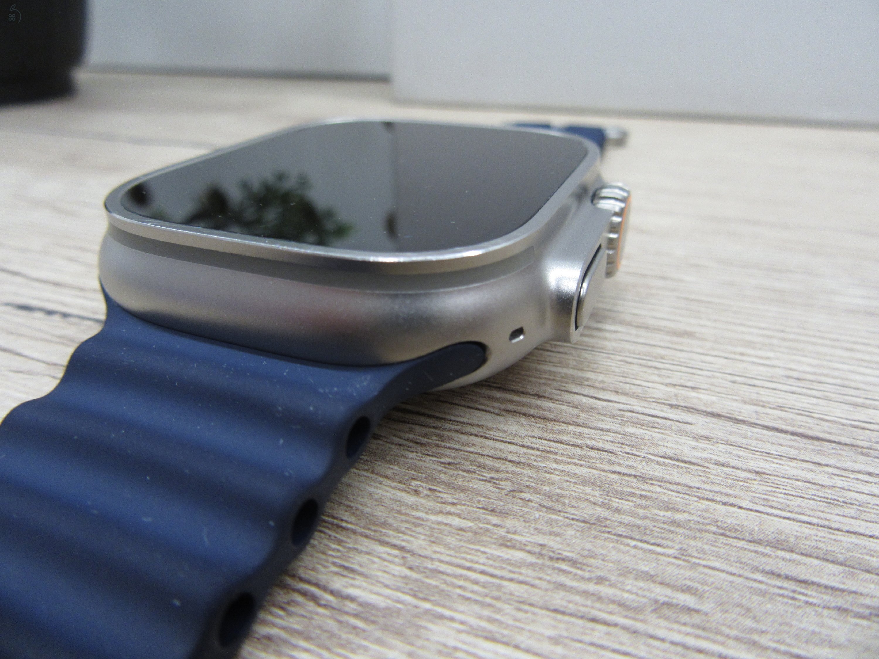 Apple Watch Ultra 2 - 49 mm - Használt, karcmentes - 2 év garancia