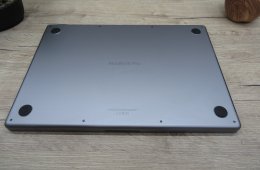 Apple Macbook 16 M1 Pro - 2021 - Használt, szép állapot 32 Gb RAM / 500 Gb SSD