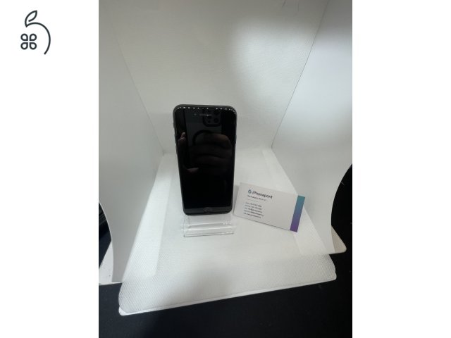  iPhone SE 2022 – Fekete, 64GB – Kicsi, Erős, Megbízható!