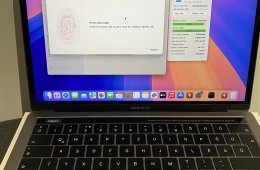 Apple MacBook Pro A1989 Új Akku!!