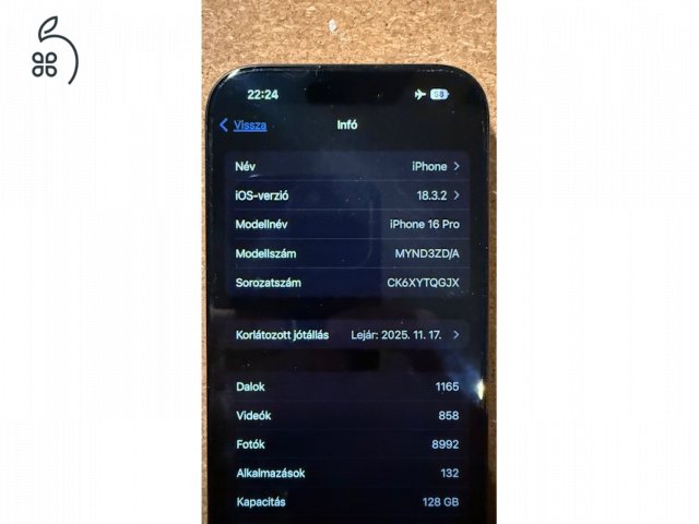 iPhone 16 pro 128GB feket