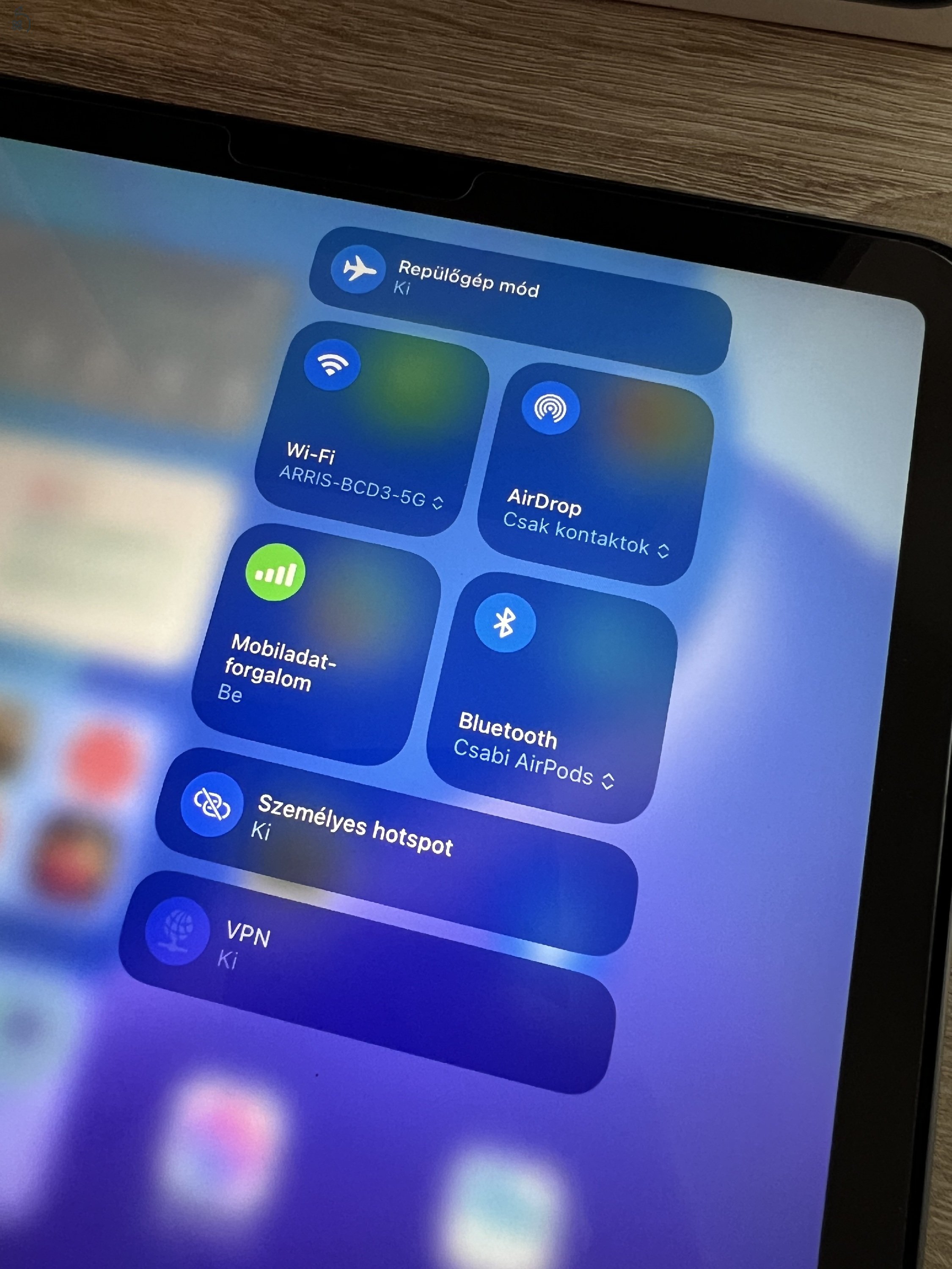 Apple iPad Air 4 Wi‑Fi + Cellular