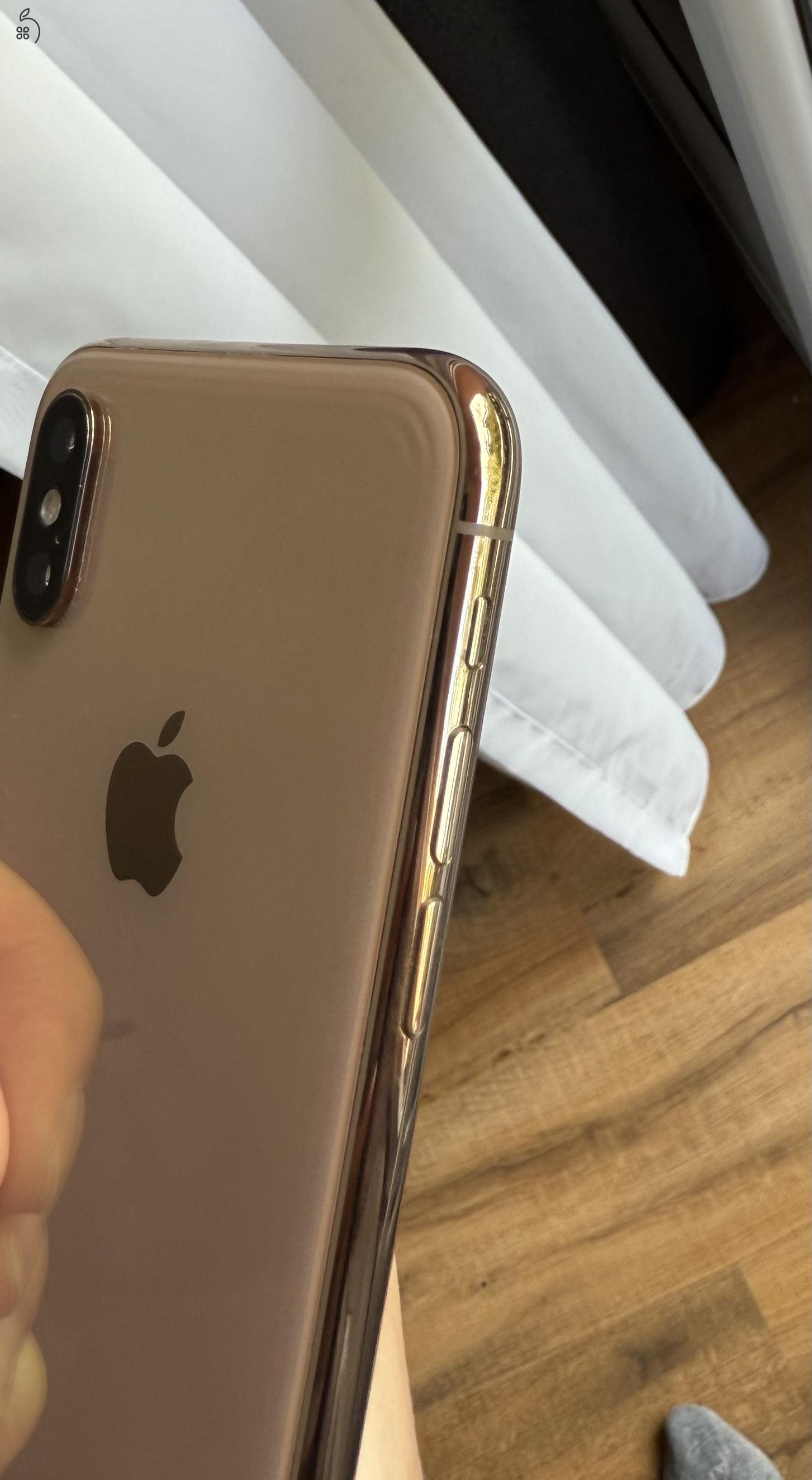 Rosegold iPhone XS