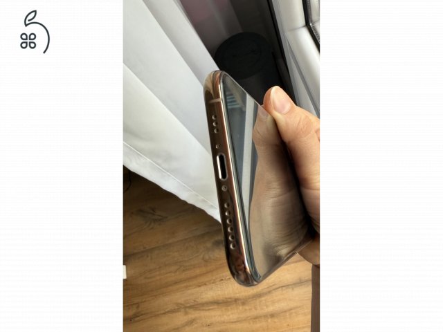 Rosegold iPhone XS